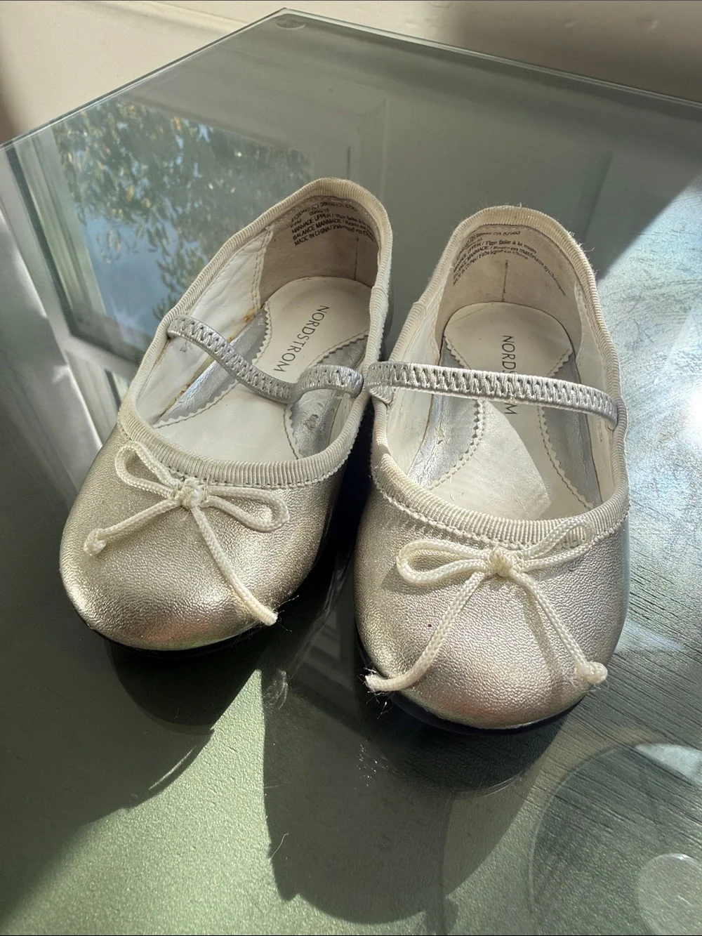 Nordstrom Girls Silver Mary Jane Ballet Flats with Bow